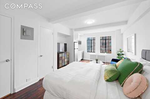 45 Tudor City Place, New York, NY 10017
