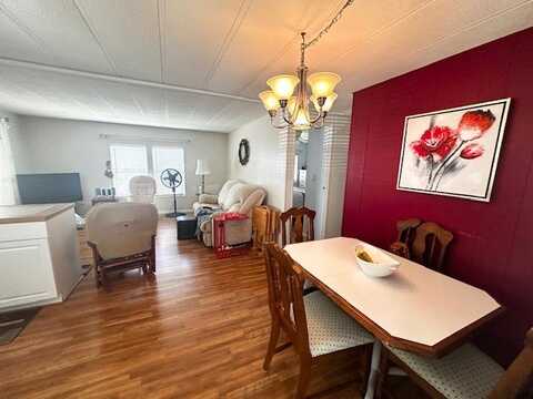 5200 28th Street North, Saint Petersburg, FL 33714