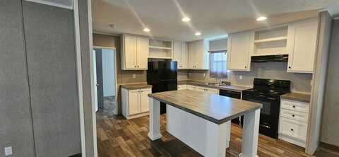 1601 E. Jackson St., Macomb, IL 61455