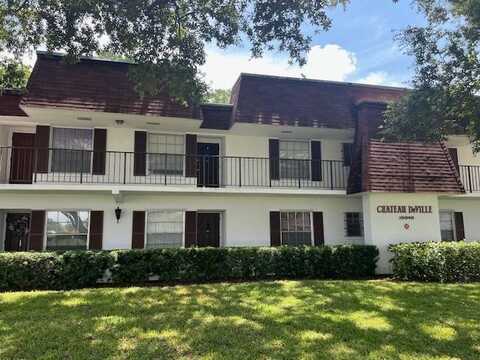 10040 Meridian Way, Palm Beach Gardens, FL 33410