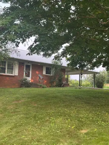 1481 Huntsville Quality Rd, Morgantown, KY 42261