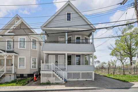 5 Barney Street, Schenectady, NY 12307