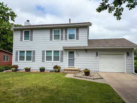 152 7th St, Phillipsburg, KS 67661