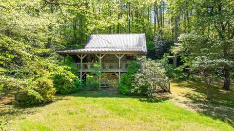 937 Hobs Knob Lane, Newland, NC 28657