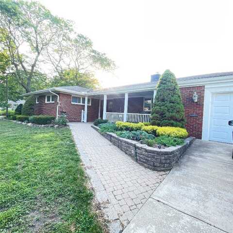 548 W GORE Road, Erie, PA 16509