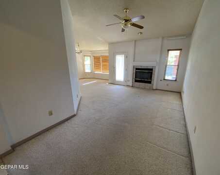 7283 LUZ DE PASEO Court, El Paso, TX 79912