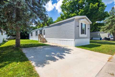 168 Jamestown Ave, Valparaiso, IN 46383