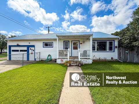 12 S 8th St E, Malta, MT 59538