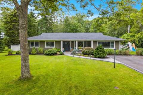 24 Canvasback Lane, East Quogue, NY 11942