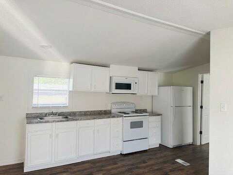 18733 Samuels Rd, Zachary, LA 70791