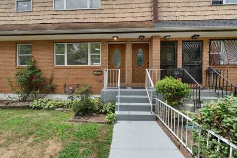 120-36 Marsden St, Jamaica, NY 11434