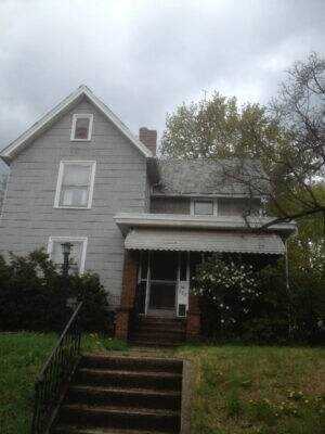 220 Commonwealth NE Ave, Massillon, OH 44646