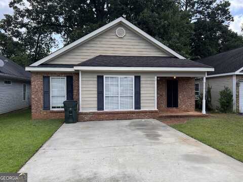 129 Rolling Woods, Warner Robins, GA 31088