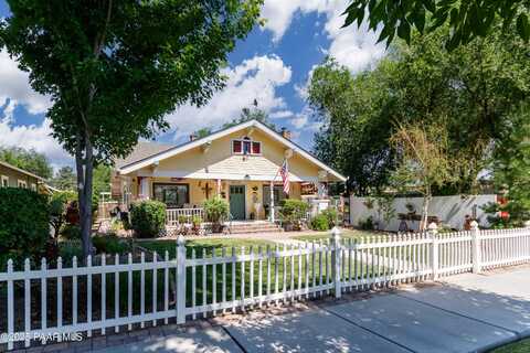 230 N Mount Vernon Avenue, Prescott, AZ 86301
