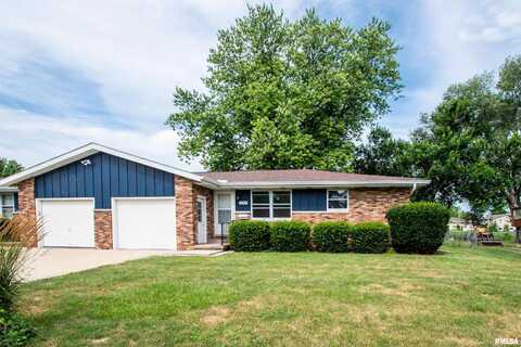 339 NORTH Drive, Morton, IL 61550