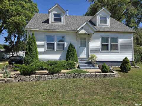 407 23RD Avenue, Fulton, IL 61252