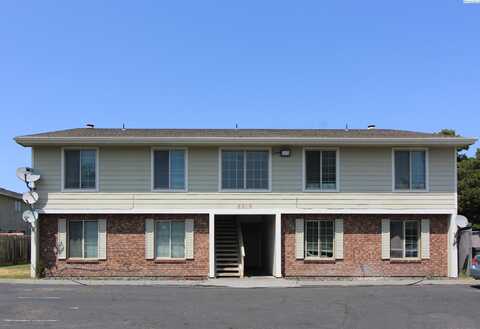 6818 W 1st Avenue, Kennewick, WA 99336