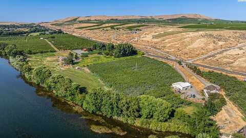 38906 Demoss Rd, Benton City, WA 99320
