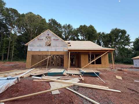 920 Powers Road, Laurens, SC 29360