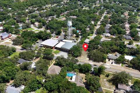 323 Fairpoint Dr, Gulf Breeze, FL 32561