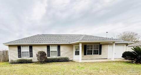 5426 Cox Rd, Milton, FL 32583
