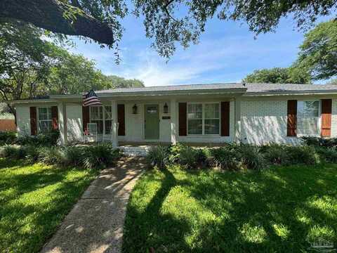 831 Bay Cliffs Rd, Gulf Breeze, FL 32561