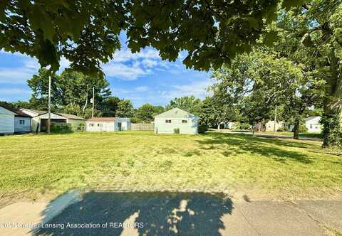 840 Maplehill Avenue, Lansing, MI 48910