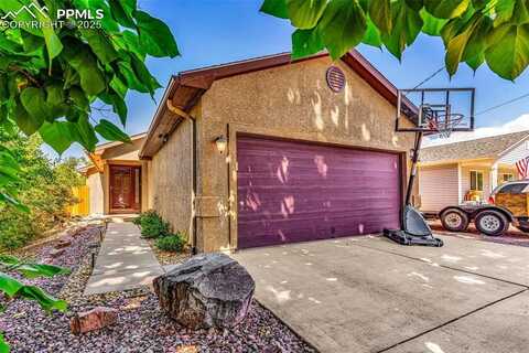221 Del Rey Avenue, Canon City, CO 81212