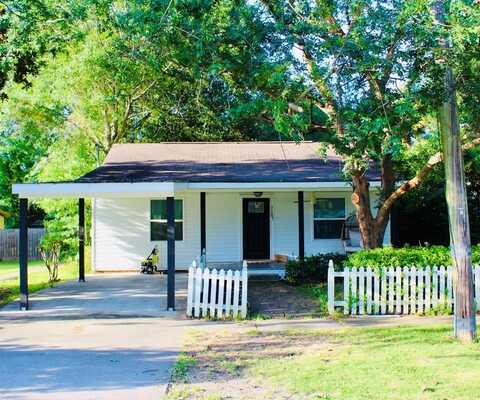 516 Fifth Ave., Picayune, MS 39466