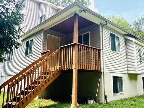 129 Skyview Road, Dingmans Ferry, PA 18328