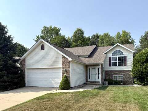 57 Steinbeck Drive, Valparaiso, IN 46383