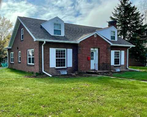 507 4TH AVE S, Park Falls, WI 54552