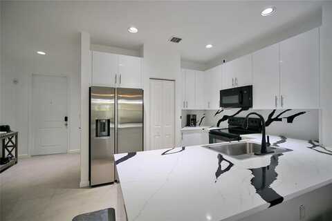 378 NE 47th Pl, Deerfield Beach, FL 33064