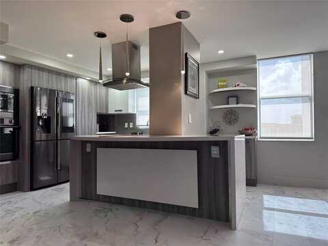 3015 N Ocean Blvd, Fort Lauderdale, FL 33308
