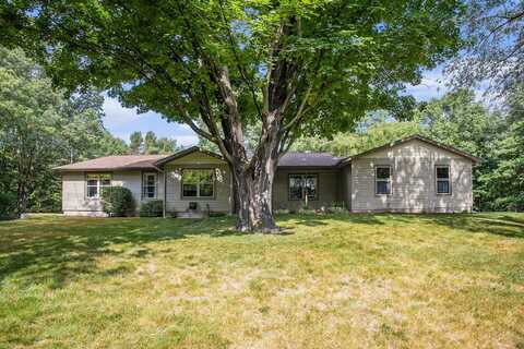 3477 N Peterson Road, Ludington, MI 49431