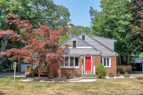 1378 Forest Prk Road, Norton Shores, MI 49441