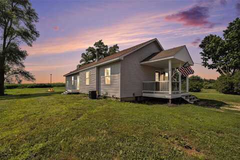 19494 Division Drive, Marshall, MI 49068