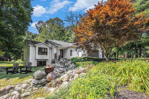 7907 Serenity Drive, Middleville, MI 49333