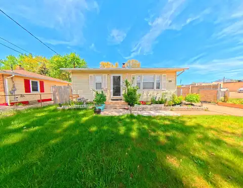 25 Maplelawn Street SW, Grand Rapids, MI 49548