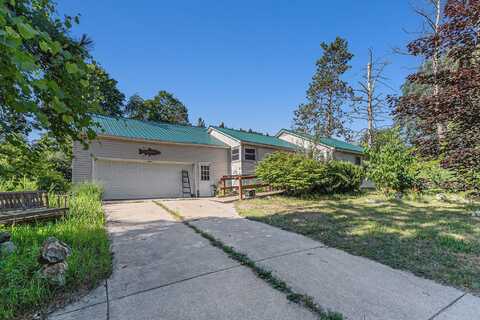 6111 W 11 Mile Road, Bitely, MI 49309