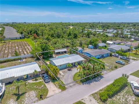 2859 NE Hickory Ridge Avenue, Jensen Beach, FL 34957