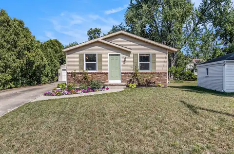 3054 Kensboro Avenue NE, Grand Rapids, MI 49505