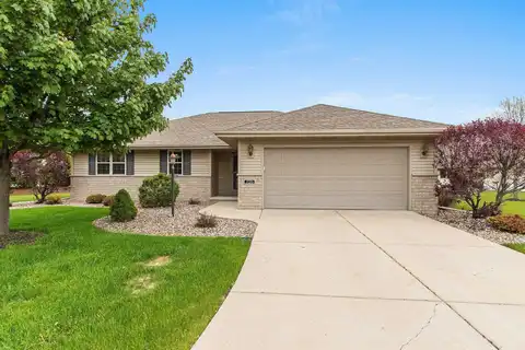 1126 PRINCESS DOVE Circle, DE PERE, WI 54115
