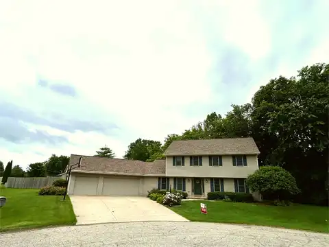 W2525 CLOVER DOWNS Court, APPLETON, WI 54915
