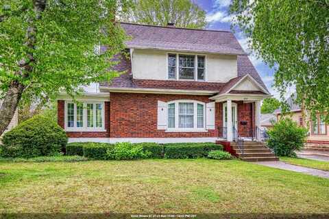 210 W PINE Street, NEW LONDON, WI 54961