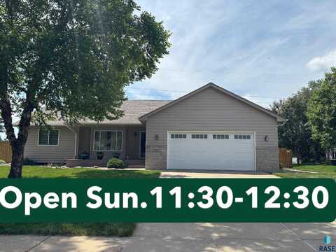 2501 S Theodore Ave, Sioux Falls, SD 57106