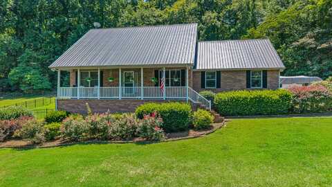 135 H & H Road, Tellico Plains, TN 37385