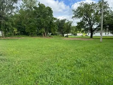 304 N Church Street, Everton, MO 65646