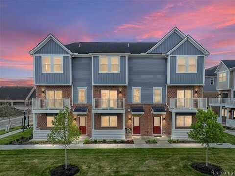 4840 Parkside Lane, Troy, MI 48085