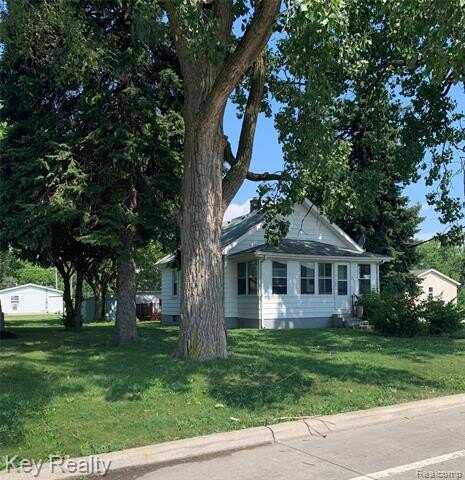 737 Detroit Avenue, Monroe, MI 48162